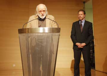 Εκσυγχρονισμό των Κρατικών Λογοτεχνικών Βραβείων ανακοίνωσε ο Π.Γερουλάνος