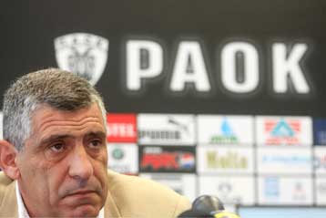 Καλύτερο για όλους, είπε ο Σάντος για τη φυγή του