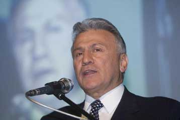 Αναβολή του συνεδρίου και των εσωκομματικών εκλογών ζητεί ο Π.Ψωμιάδης