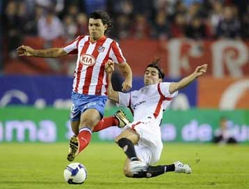 Ατλέτικο Μαδρίτης και Σεβίλη στον τελικό του «Καμπ Νου»