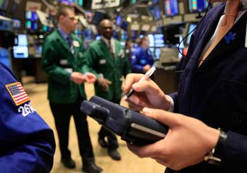 Κέρδη στις ευρωπαϊκές αγορές τη Δευτέρα, υποχώρηση στη Γουόλ Στριτ