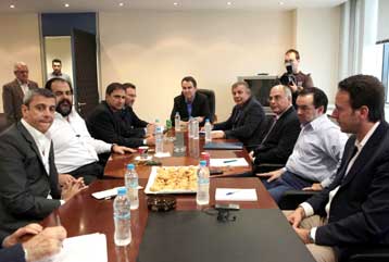 Αρση της απαγόρευσης μετακινήσεων οπαδών και εξοντωτικές ποινές για επεισόδια