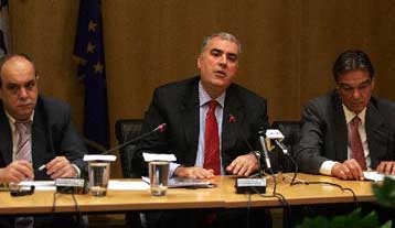 Δημόσια έργα ύψους 3,9 δισ. ευρώ μέχρι το 2012 εξήγγειλε το υπουργείο Υποδομών