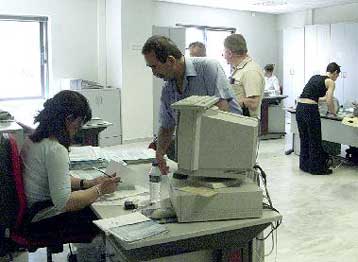 Έως τις 30 Ιουνίου η ηλεκτρονική υποβολή των φορολογικών δηλώσεων μισθωτών