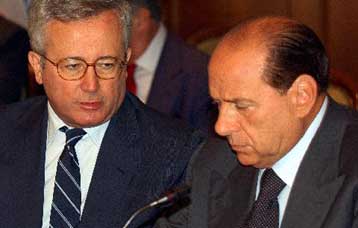 Περικοπές δαπανών 25 δισ. ευρώ στην Ιταλία για τη διετία 2011-2012