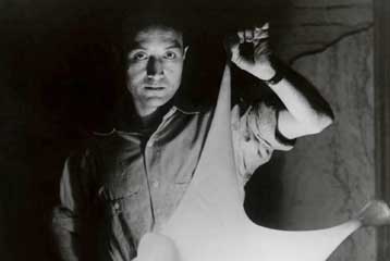 Έκθεση του καλλιτέχνη Ιζάμου Νογκούτσι στο Ίδρυμα Γουλανδρή στην Ανδρο