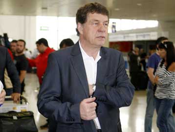 Αισιόδοξος και ρεαλιστής ο Ότο στην αναχώρηση