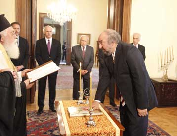 Ορκίστηκε ο νέος υφυπουργός Τουρισμού Γιώργος Νικητιάδης