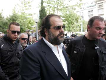 Ο Πατέρας υπέβαλε παραίτηση, δεν την έκανε αποδεκτή το ΔΣ της ΠΑΕ Παναθηναϊκος