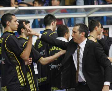 Αναποφάσιστος ο Μπλατ για Αρη