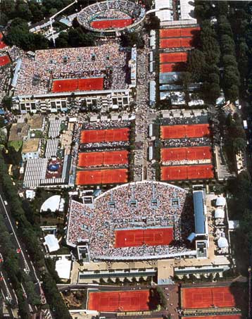 Το 2011 η απόφαση για τη μεταφορά του Ρολάν Γκαρός εκτός Παρισιού