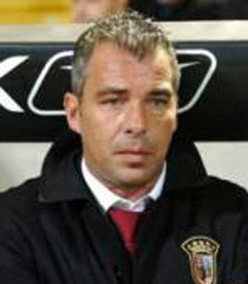 Αντίστροφη μέτρηση για την απόφαση του Ζόρζε Κόστα