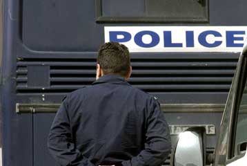 Συνελήφθη διάκονος που προσπάθησε να πουλήσει οστά αγίων σε Ελβετό