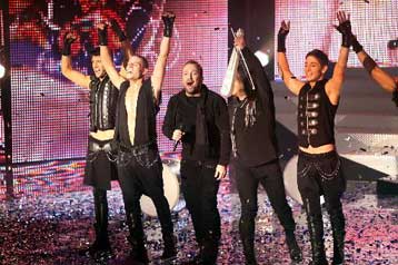 Στη μάχη για τον τελικό της Eurovision o Γιώργος Αλκαίος & οι Friends