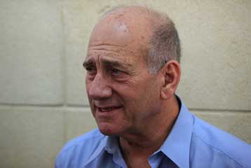 Νέα ανάκριση του Εχούντ Ολμέρτ από την αστυνομία στο Ισραήλ για υπόθεση διαφθοράς