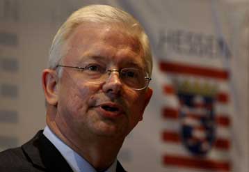 Παραιτείται ανώτερος αξιωματούχος των Χριστιανοδημοκρατών της Μέρκελ