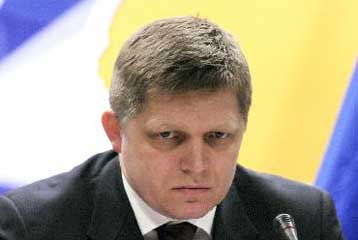 Δοκιμάζονται οι σχέσεις Ουγγαρίας – Σλοβακίας εξαιτίας νόμου για διπλή υπηκοότητα