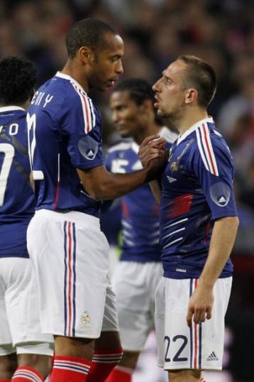 Φιλικές νίκες για Γαλλία και Ολλανδία, ισοπαλία για Εσθονία και Κροατία