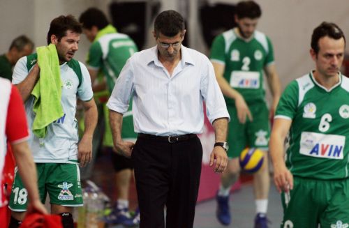 «Μέρος της ομάδας δεν με εμπιστεύεται» τόνισε ο Καζάζης, αποχαιρετώντας τον ΠΑΟ