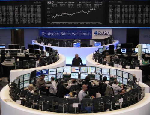 Σταθεροποιητικές τάσεις στο Χρηματιστήριο, στο επίκεντρο τα κέρδη α΄τριμήνου