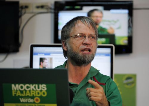 Νέο πρόεδρο εκλέγουν την Κυριακή οι Κολομβιανοί