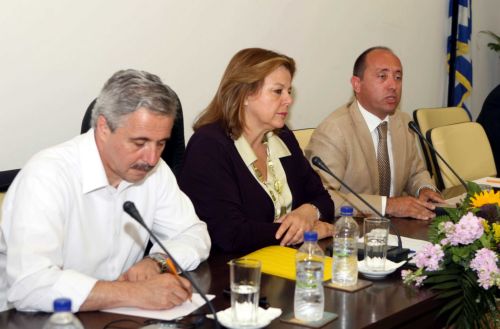 Παρουσιάστηκε από τη Λ.Κατσέλη το πρόγραμμα αναδιάρθρωσης της ΕΝ.ΚΛΩ.