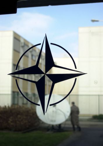 Διευρημένη στρατηγική για το NATO προτείνει ομάδα ειδικών