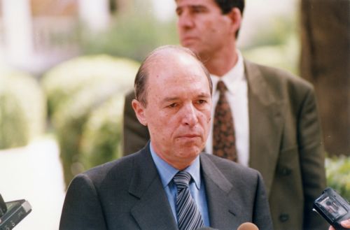 Οργισμένη αντίδραση Κ.Σημίτη για την ομολογία Τ.Μαντέλη περί «χορηγίας»