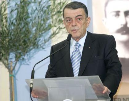 «Ακέφαλος» και με χρέη ο Πανελλήνιος