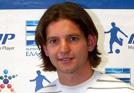 Τριετές συμβόλαιο στον Αρη υπέγραψε ο Παπαζαχαρίας