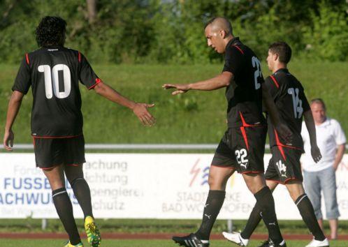 Δίδυμο Ντιόγκο-Μήτρογλου σκέφτεται ο Λίνεν, περίπατος στο πρώτο φιλικό