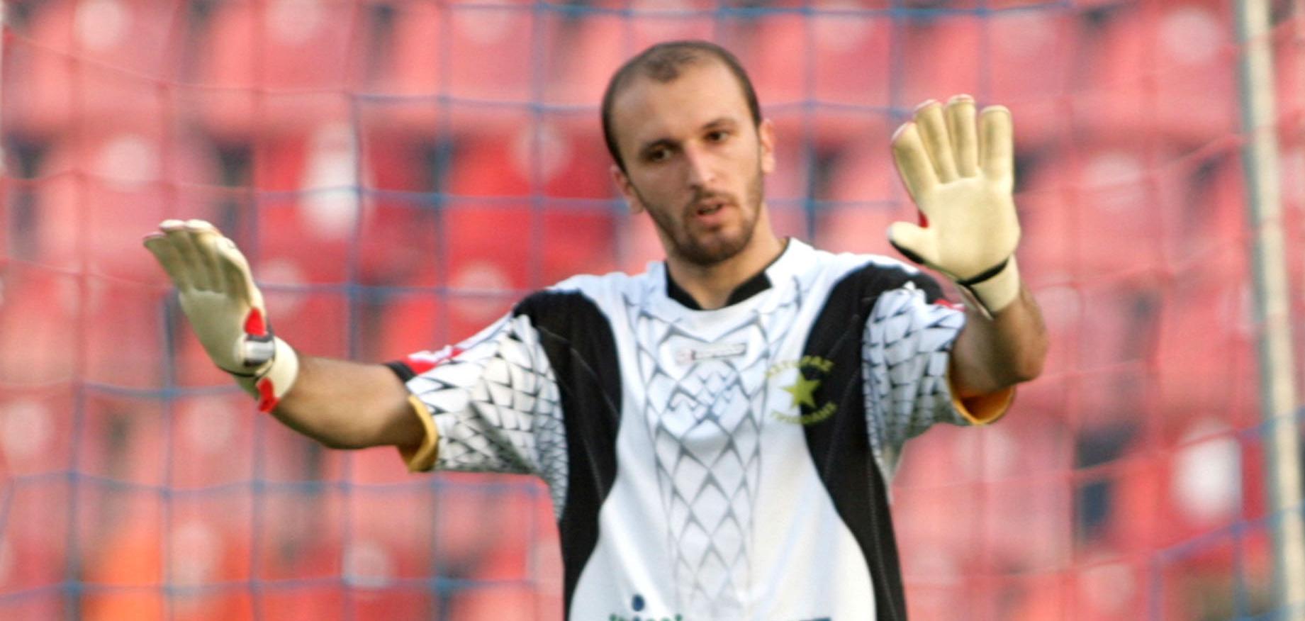 Ο Αμπάρης έβαλε… στοπ στην μεταγραφή του στον Άρη