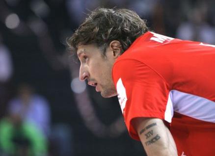 Στη Φενέρμπαχτσε με… λιγότερα «έκλεισε» ο Ιβάν Μίλκοβιτς