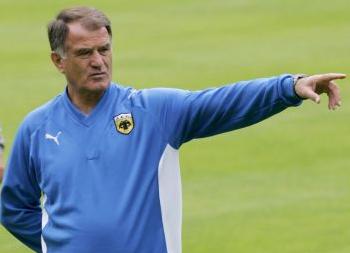 «Στόχος της ΑΕΚ το πρωτάθλημα» σύμφωνα με τον Μπάγεβιτς