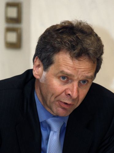 Επιδείνωση πριν την ανάκαμψη βλέπει για την ελληνική οικονομία ο Π.Τόμσεν του ΔΝΤ