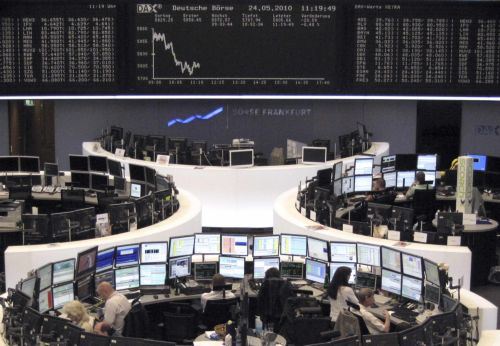 Με την Ελλάδα συνδέουν την πτώση των ευρωπαϊκών τραπεζικών μετόχων