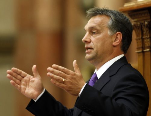 Σε περικοπές δαπανών και αλλαγές στη φορολογία προχωρά η Ουγγαρία