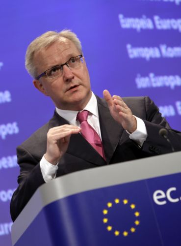 Πρόστιμα και μείωση κονδυλίων προτείνει η Κομισιόν για τους δημοσιονομικά «απείθαρχους»