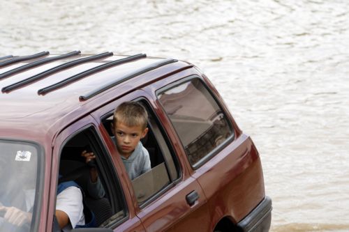 Φονικές πλημμύρες στη Ρουμανία με 21 νεκρούς