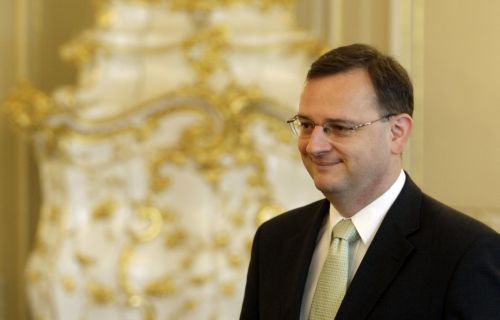 Ο Πετρ Νέτσας πρωθυπουργός στον κεντροδεξιό κυβερνητικό συνασπισμό της Τσεχίας