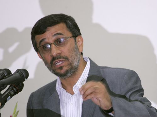 «Ενοχλητικές μύγες» είναι οι νέες κυρώσεις για το Ιράν