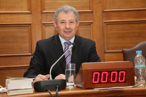 Από κόσκινο λογαριασμοί επιχειρηματιών, περιουσίες υπουργών για τη Siemens