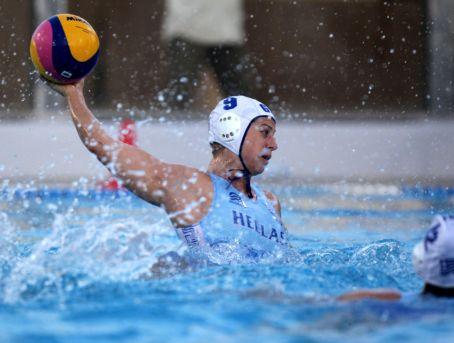 Μια ήττα και μια νίκη για την εθνική πόλο γυναικών