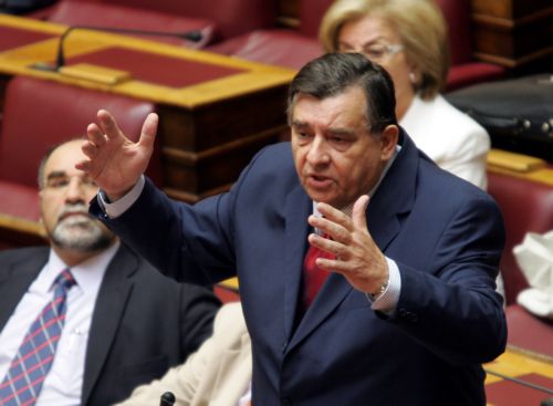 Ο Αντώνης Σαμαράς διαιρεί την παράταξη, δήλωσε ο Γ.Καρατζαφέρης