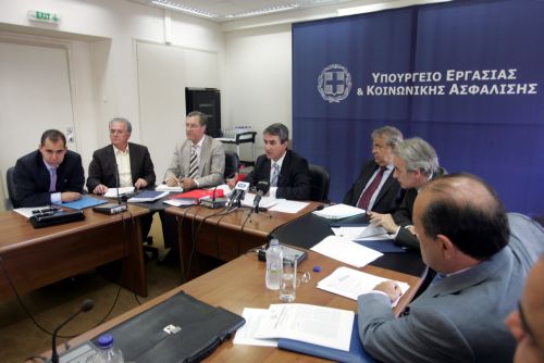 Kρίσιμες διαπραγματεύσεις ΣΕΒ και ΓΣΕΕ για τη συλλογική σύμβαση