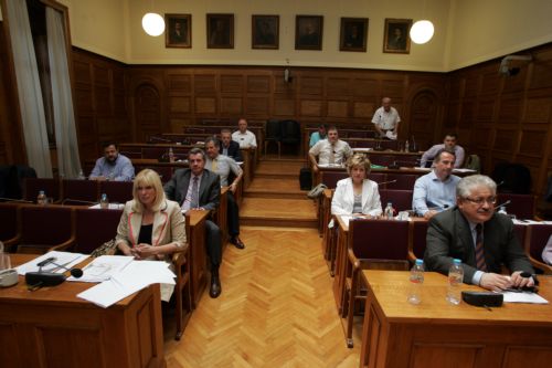 Τον επιχειρηματία Σ.Κόκκαλη καλεί η Εξεταστική για τη Siemens