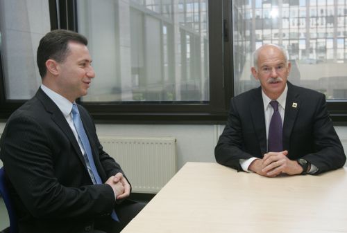 Τις πάγιες ελληνικές θέσεις επανέλαβε ο Γ.Παπανδρέου στον πρωθυπουργό της ΠΓΔΜ