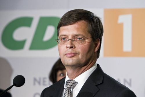 Παραίτηση Μπαλκενέντε από την ηγεσία του Χριστιανοδημοκρατικού Κόμματος στην Ολλανδία