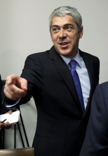 Υπερκαλύφθηκε, αλλά με «τσιμπημένα» επιτόκια η έκδοση πορτογαλικών ομολόγων