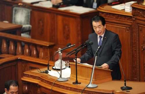 Για κρίση «α λα ελληνικά» στην Ιαπωνία προειδοποιεί ο νέος πρωθυπουργός της χώρας